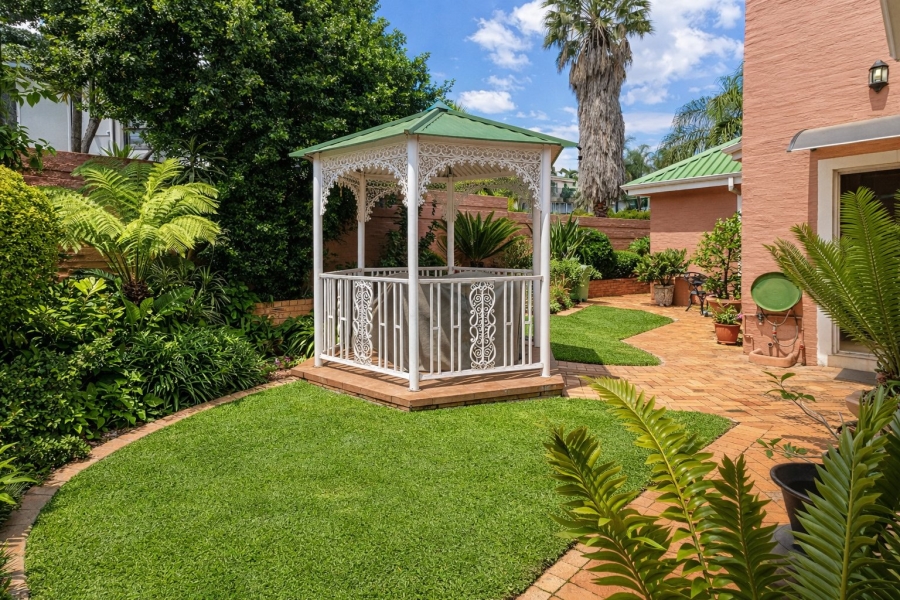 4 Bedroom Property for Sale in Caribbean Beach Club North West